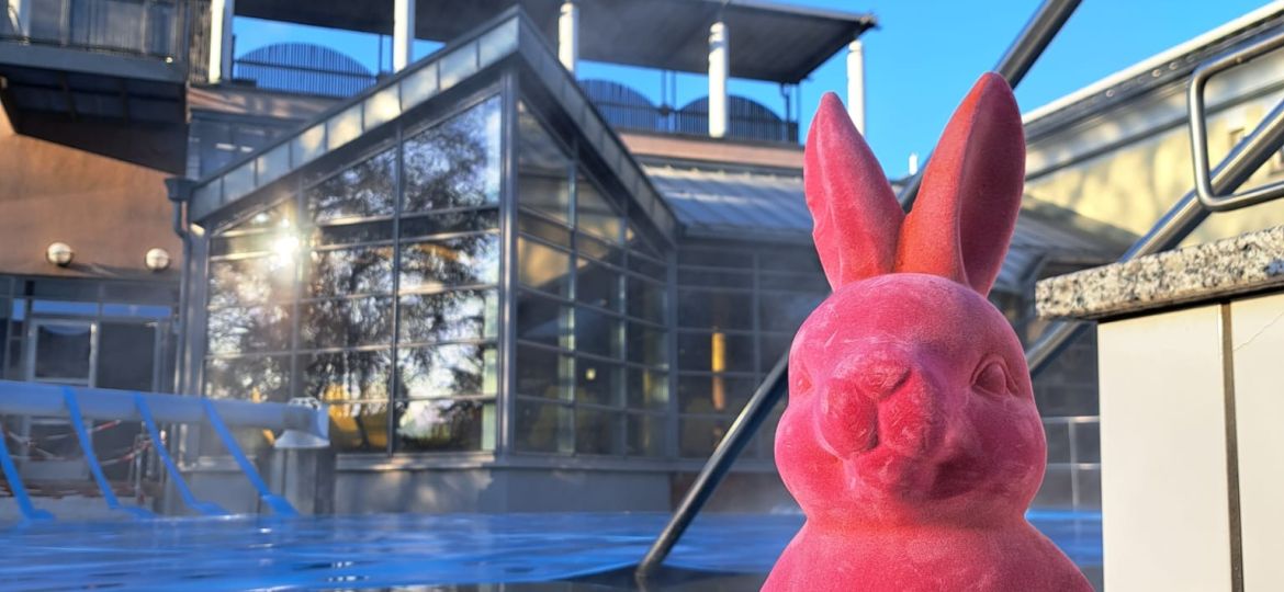 Osterhase_Therme